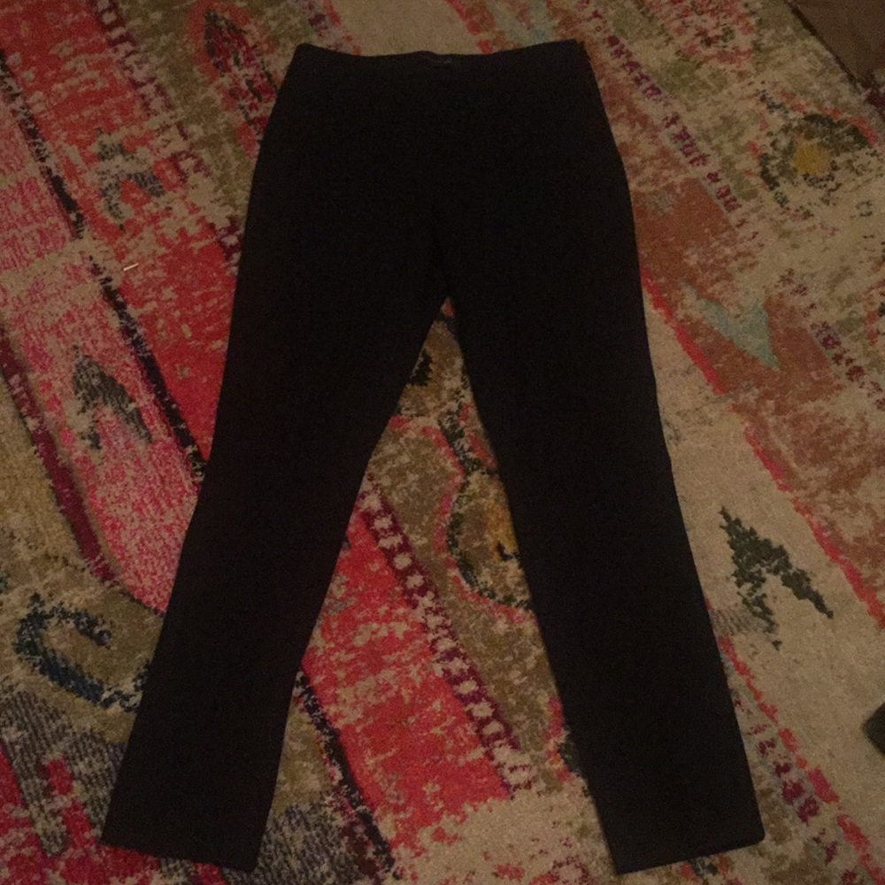 Elie Tahari black pant